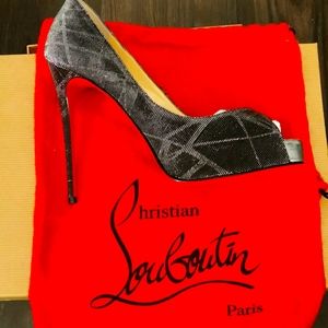 Louboutin pumps